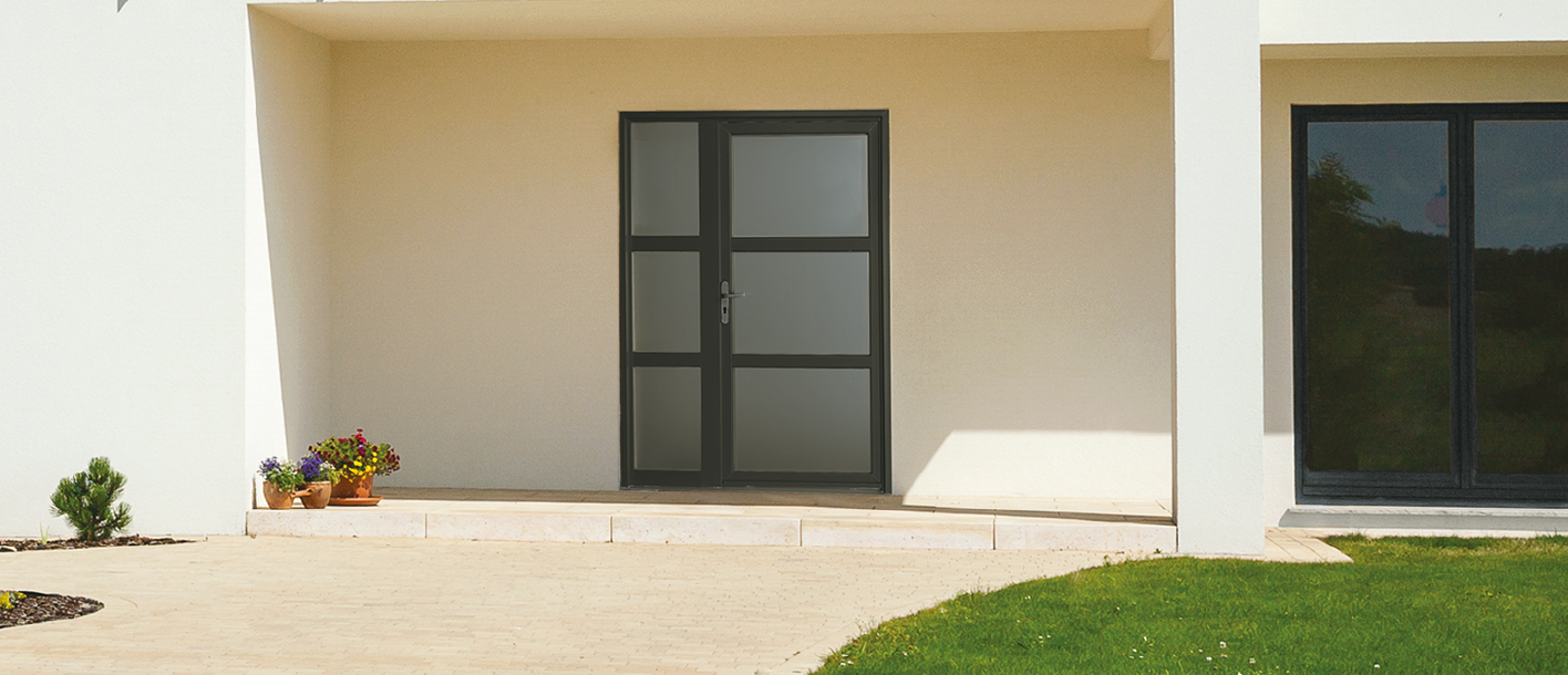Porte d'entrée contemporaine anthracite